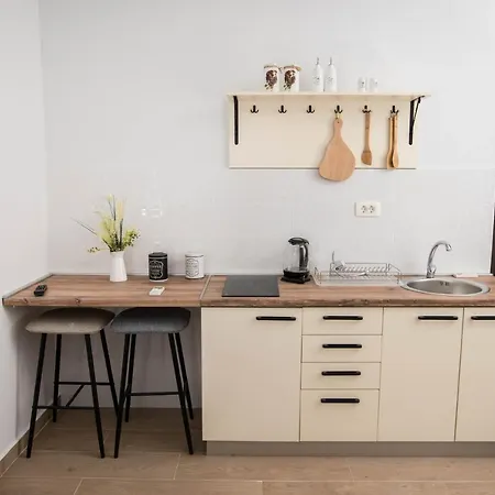 Vukcevic 2 * Podgorica